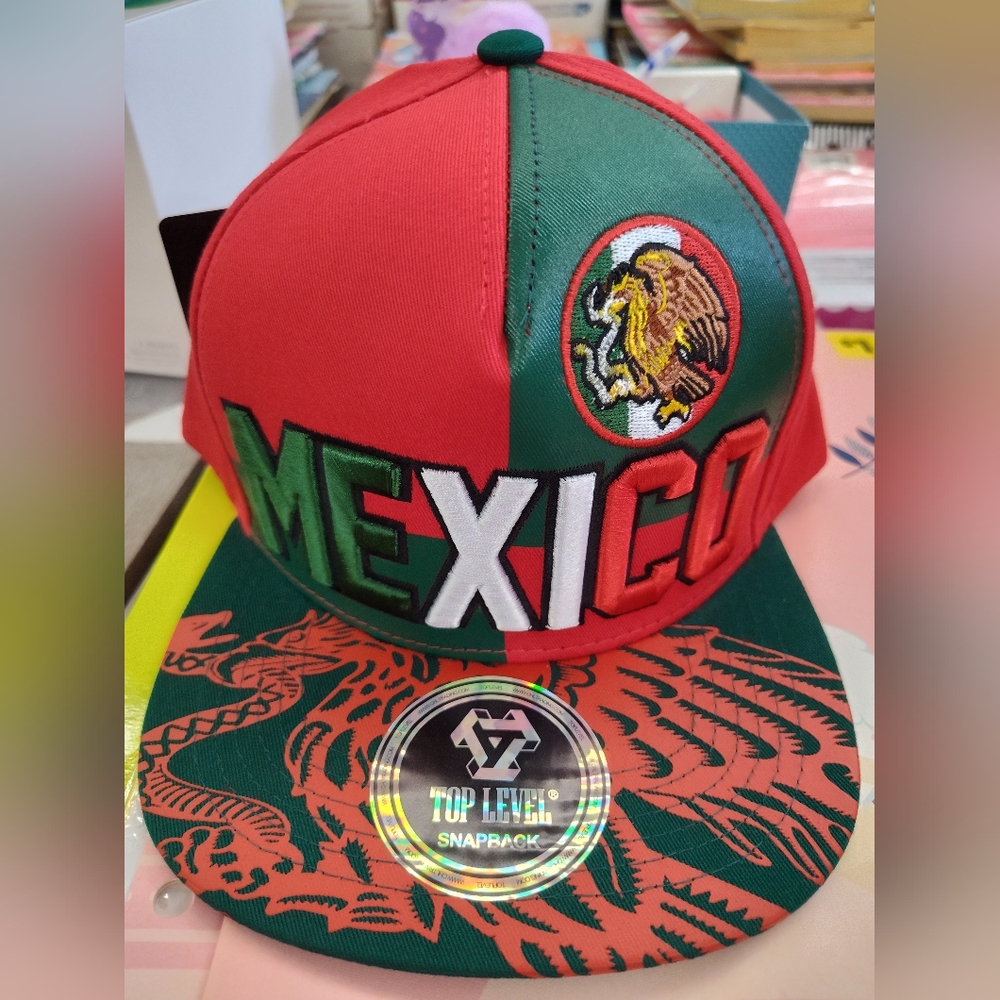 Trucker Cap Red and Green Mexico Design